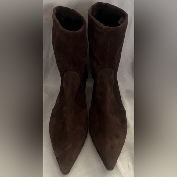 Stuart Weitzman VINNY 50 BROWN STRETCH SUEDE ANKLE BOOT KITTEN HEEL SHOE 8 $650 - Picture 8 of 13